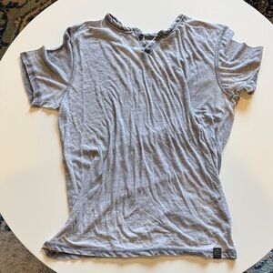 Casual Gray men’s short sleeve Top